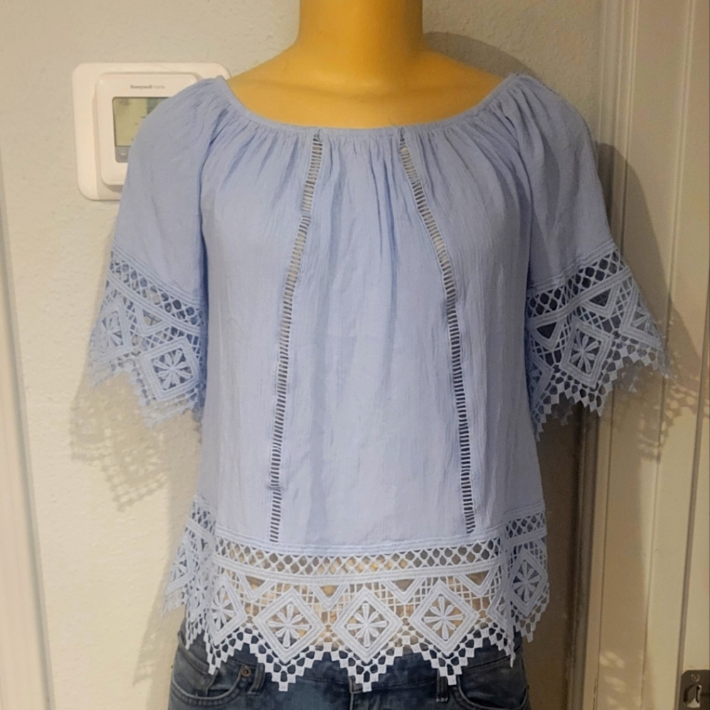Charlotte Russe baby blue Blouse size small